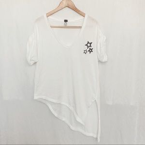 💫Free People💫 Oversized White Star Top